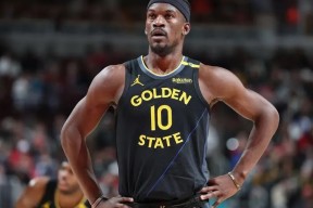 巴特勒回归赛场，赛事规则更新首场状态亮眼，公牛观众沸腾！的简单介绍